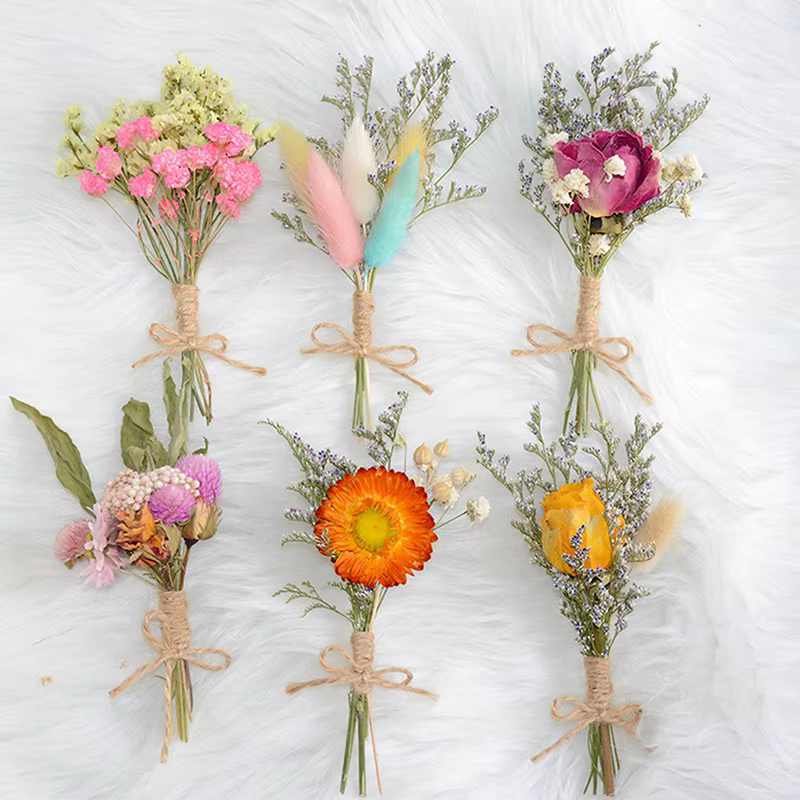 Mini bouquet de fleurs séchées naturelles