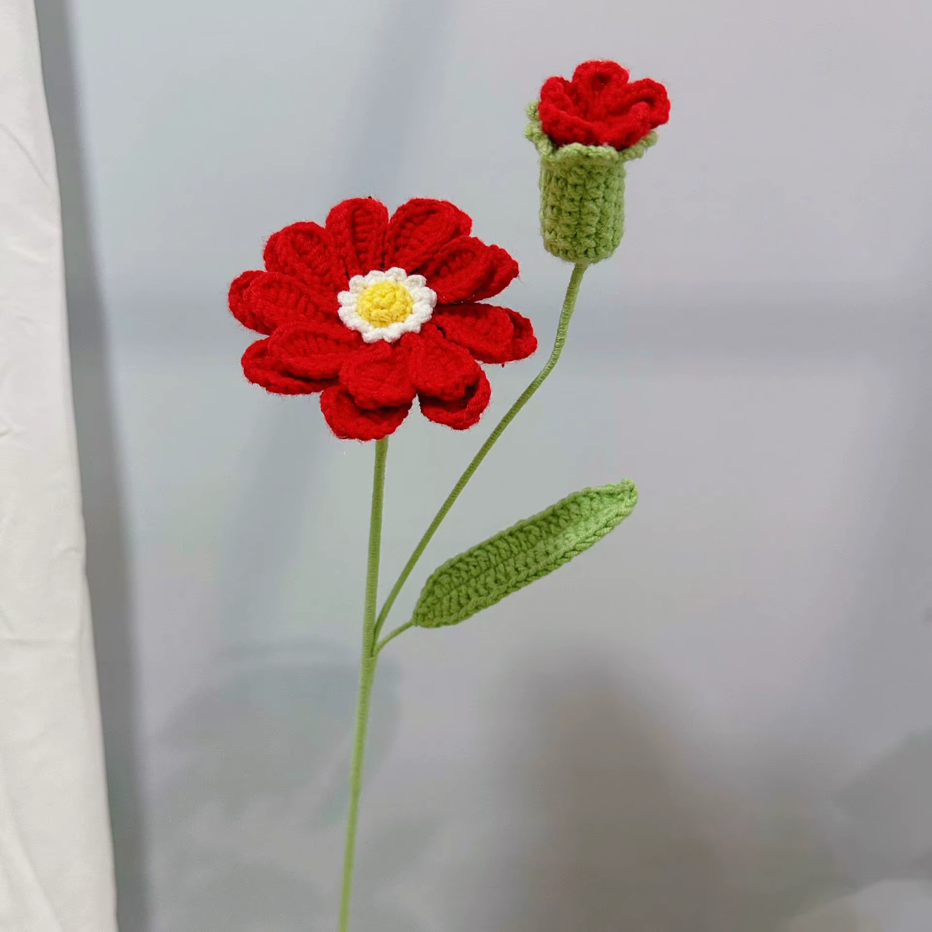 Bouquet de fleurs tricotées mignonnes