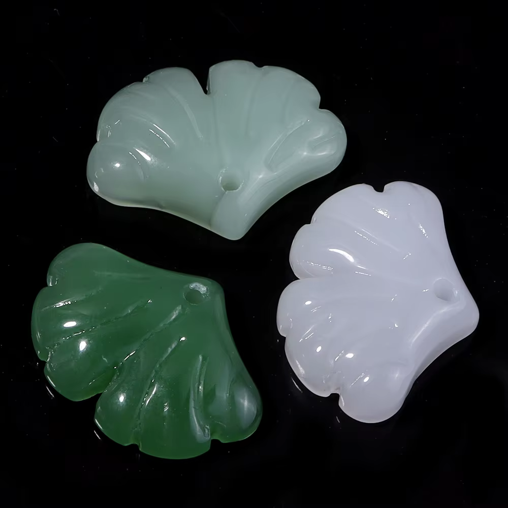 30 pcs/lot feuilles de verre pendentif perles couleur verte petites