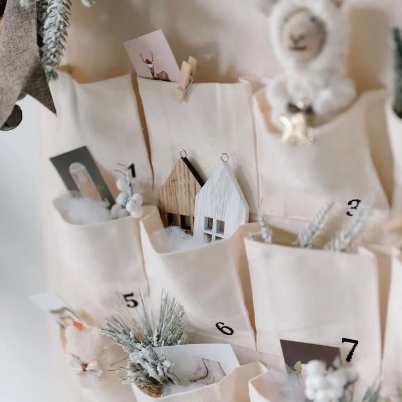 Calendrier de l'avent en toile de 24 jours, accessoires de vacances, manteau de cheminée pour la maison, décoration suspendue, poches de compte à rebours de noël