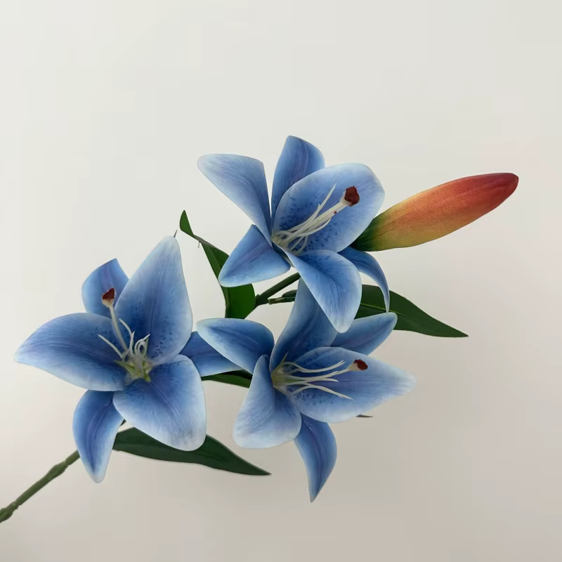 5PCS Branche de Fleur de Lys Artificielle Réaliste Imprimée en 3D Plante de Lys à 3 Têtes pour Décoration Florale de Mariage