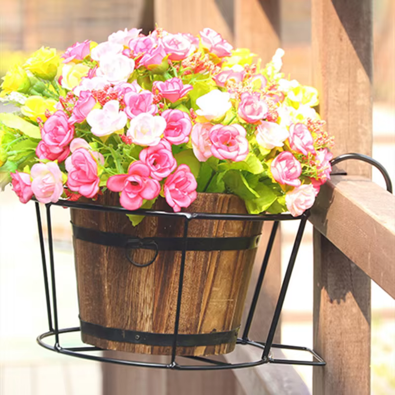 Support en fer pour plantes en plein air
