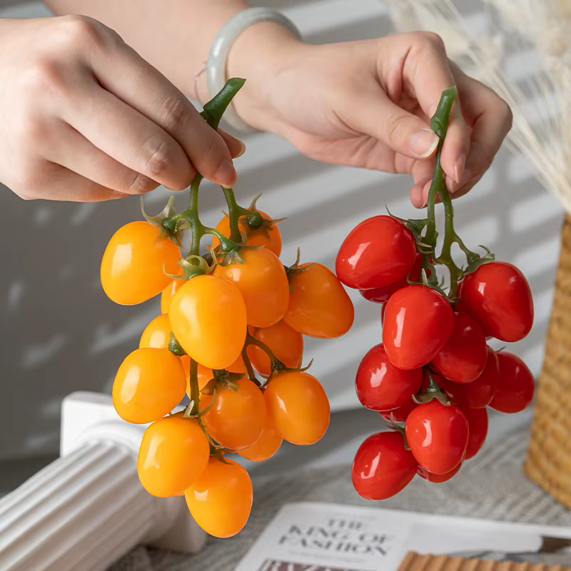 Tomates cerises réalistes