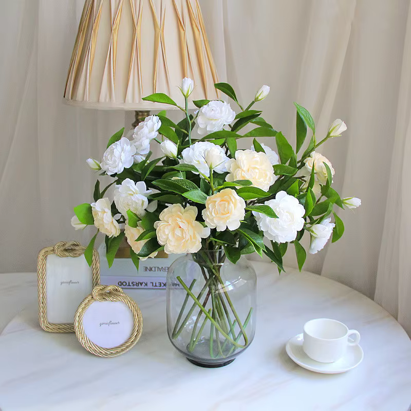 Fleur artificielle en soie de camélia unique