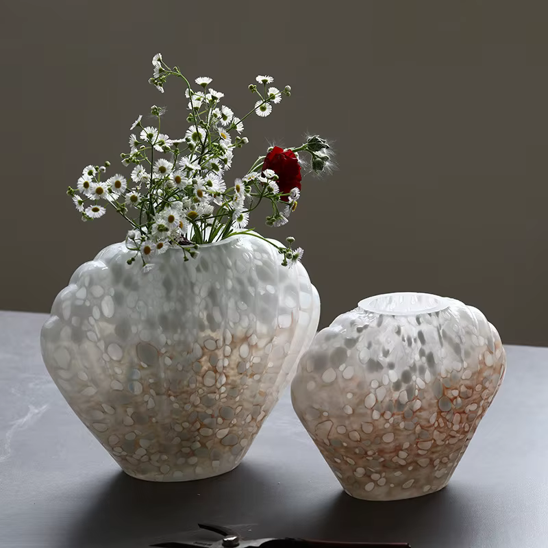 Vase en pierre à coque Vintage