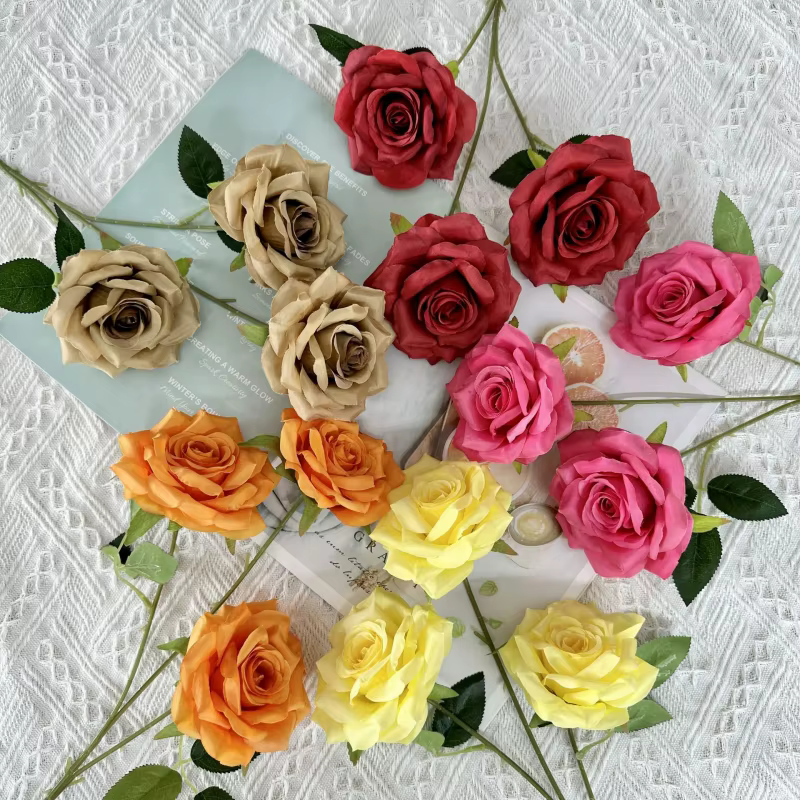 Fleur de rose diamant en soie pour table