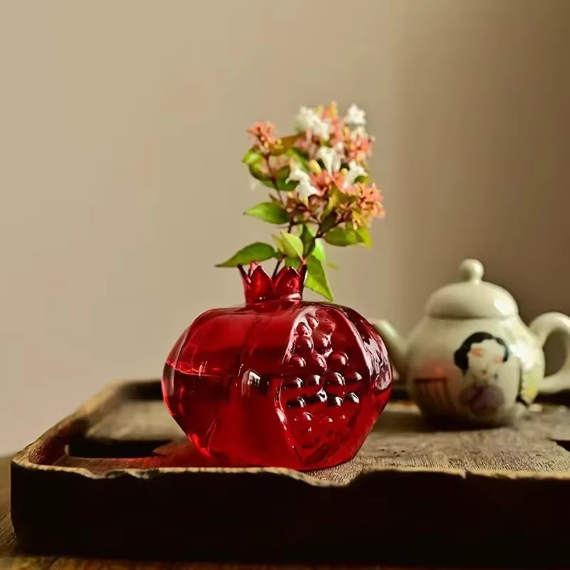 Vase à grenade, plante hydroponique