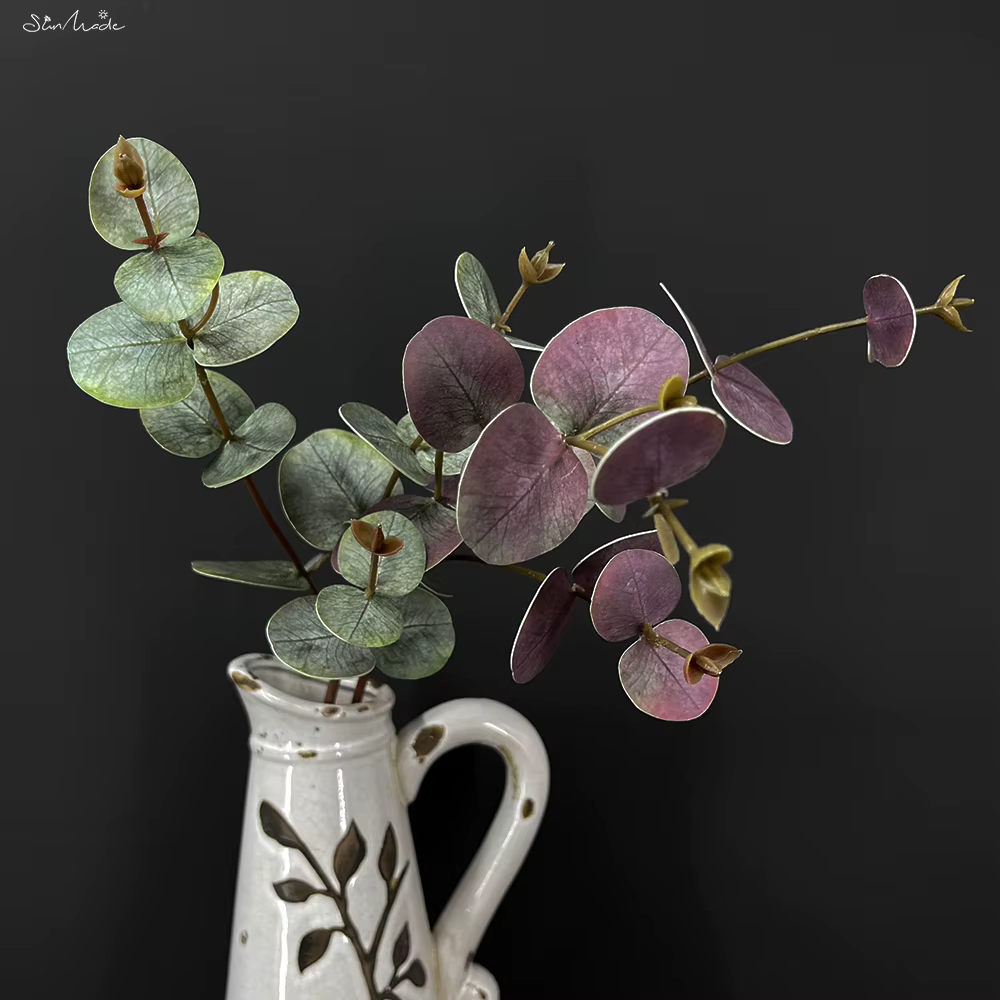 Plantes artificielles d'eucalyptus pour la décoration intérieure