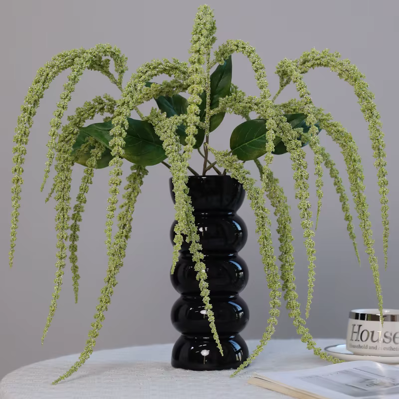 Amant artificiel larmes du chlorophytum Comosum meubles d'intérieur décoration douce ingénierie photographie