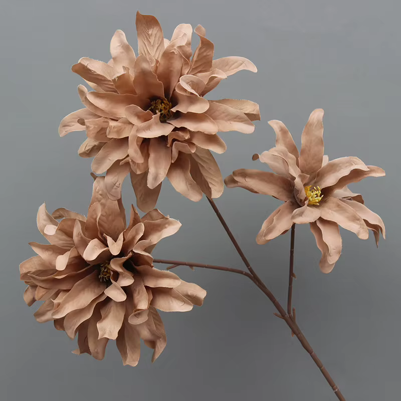 Série de fleurs artificielles couleur caramel pour mariage