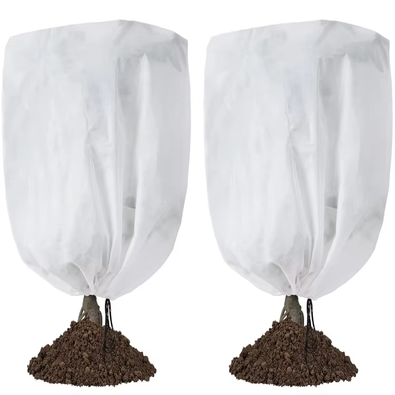 Housses de Protection et de chaleur des plantes