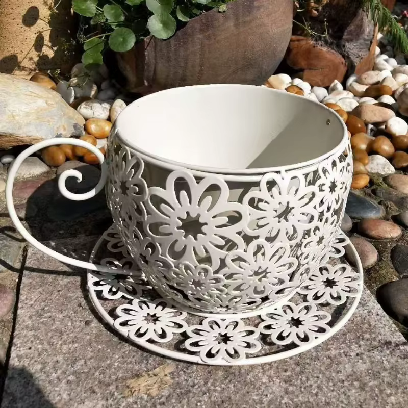Support de pot de fleurs en fer