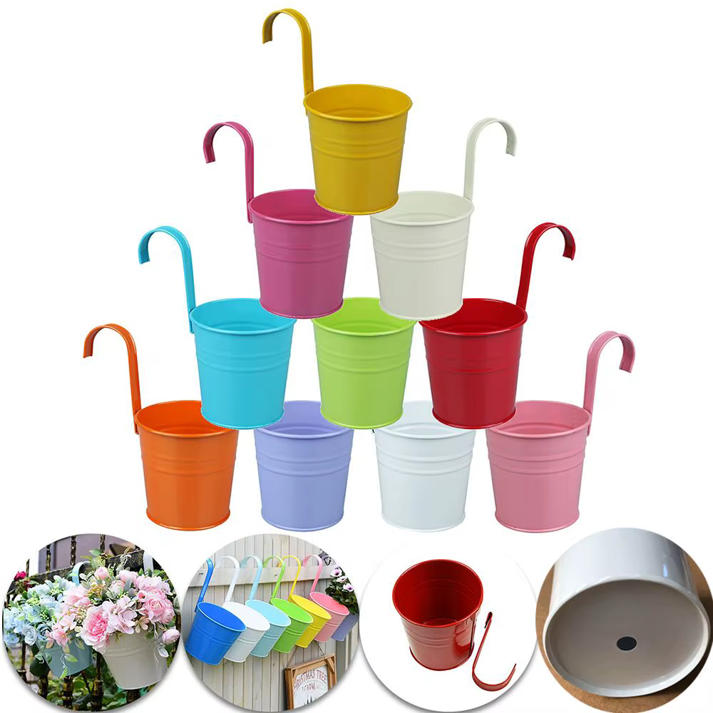 Vase en fer forgé pour balcon