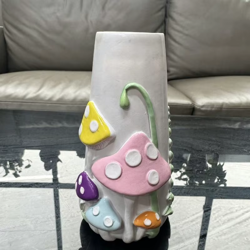 Vases en forme champignon pour fleurs
