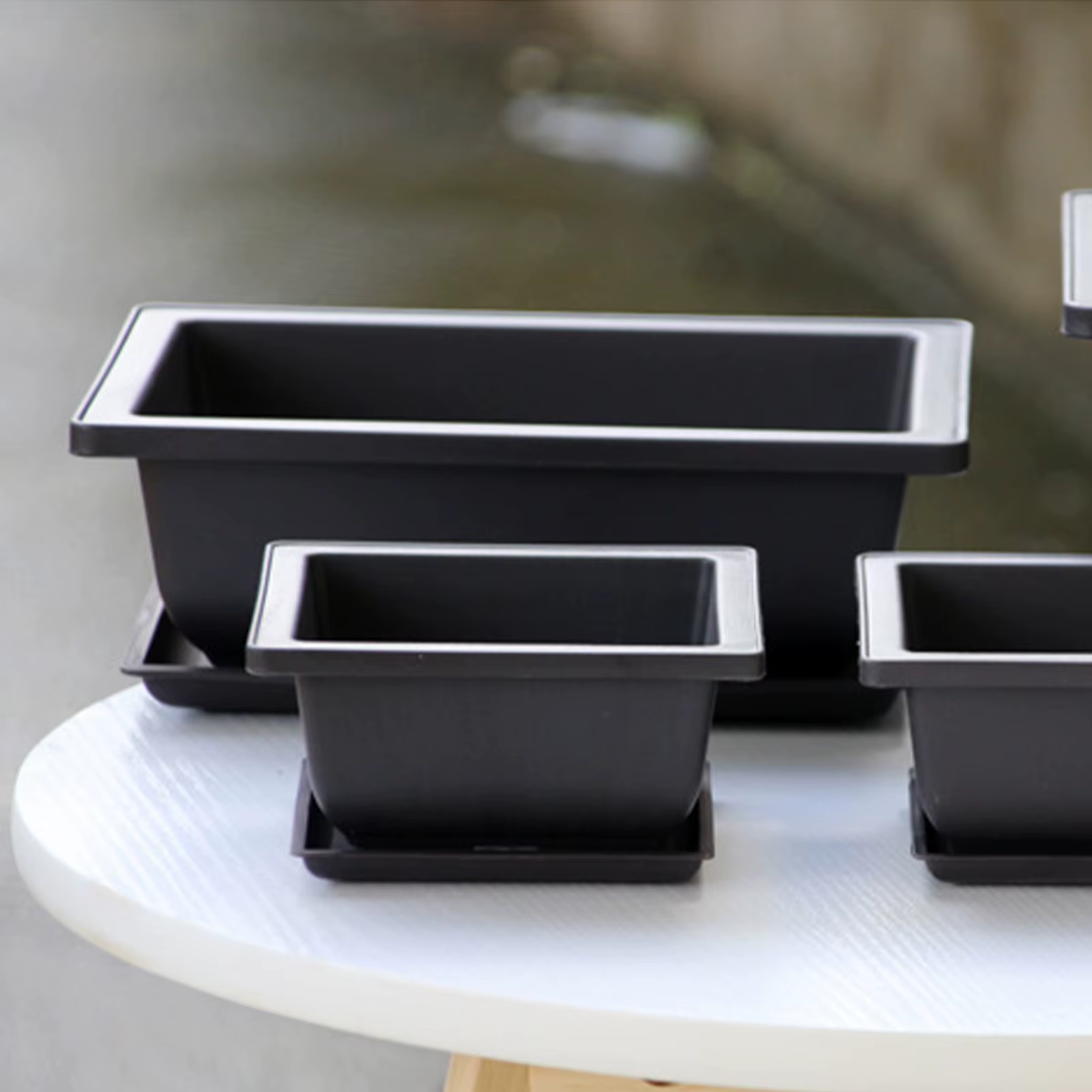 Pots de fleurs rectangulaires carrés en plastique