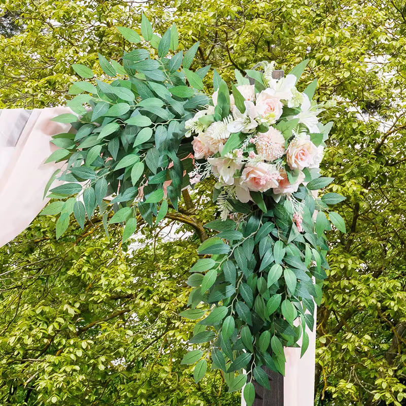 Plantes artificielles italiennes Ruscus