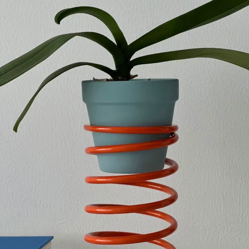Étagères créatives pour plantes de printemps