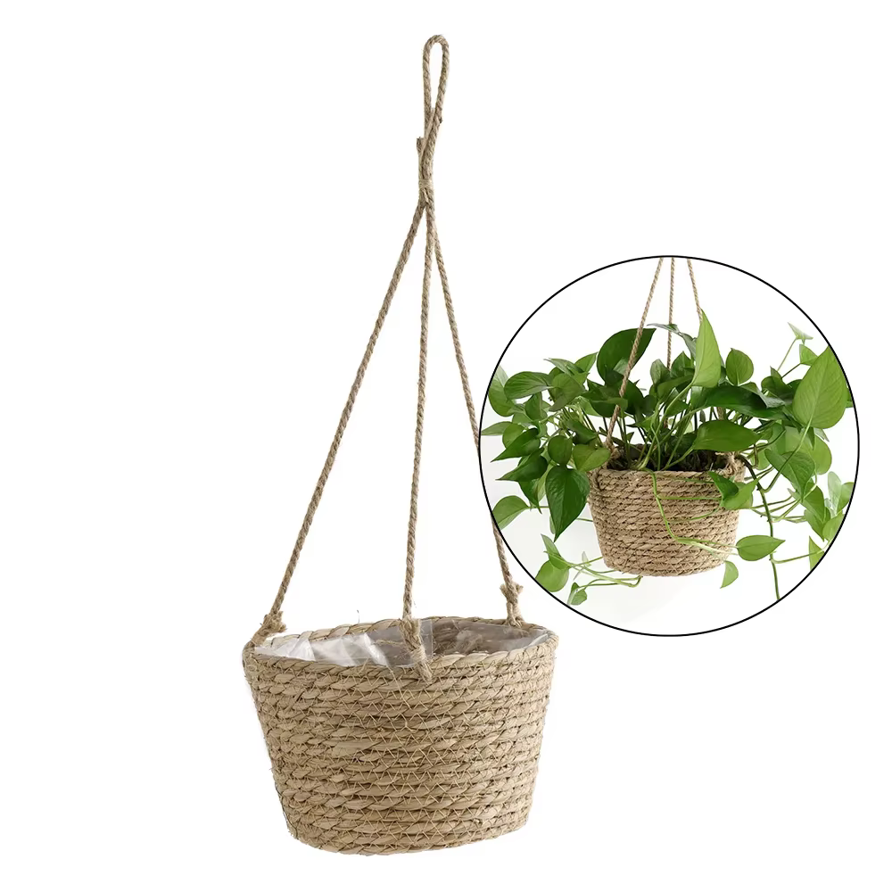 Panier suspendu en paille pour jardin