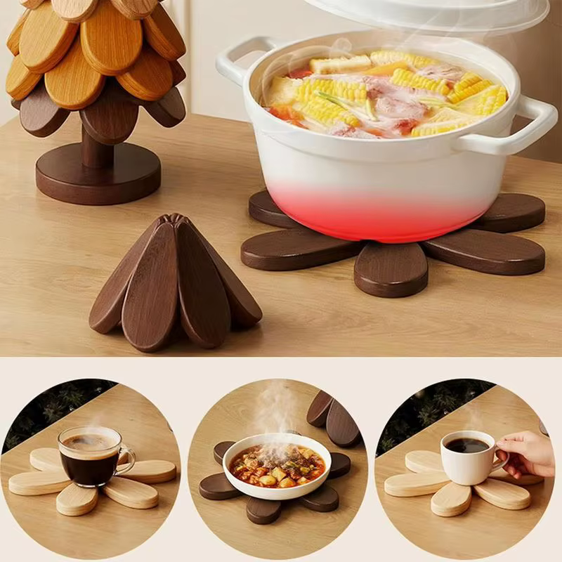 Ensemble de dessous-de-plat en bois naturel de qualité supérieure en forme de sapin de Noël