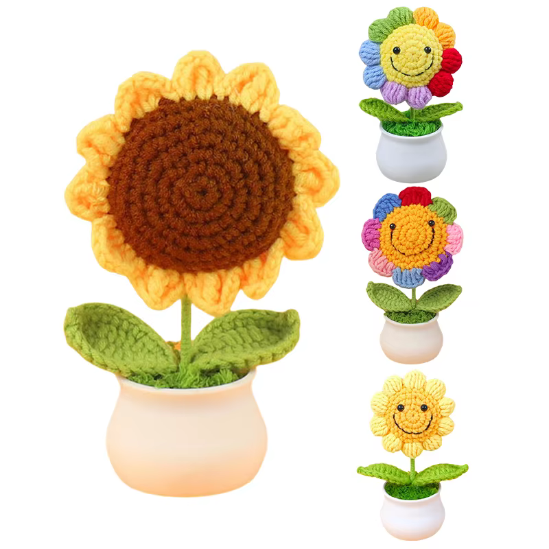 Jolies jardinières tournesol tricotées à la main