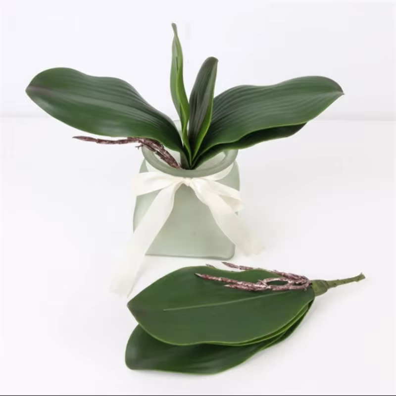 Fleur de simulation du cuir chevelu d'orchidée