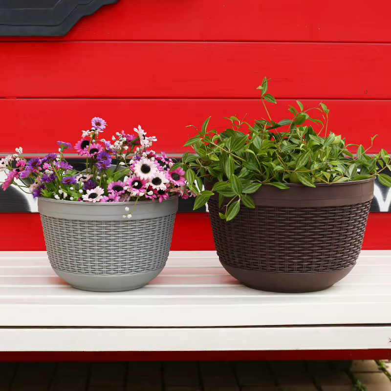 Pot de fleur mural semi-circulaire
