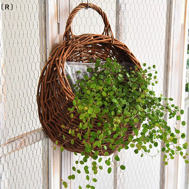 Panier à fleurs en rotin tressé à la main