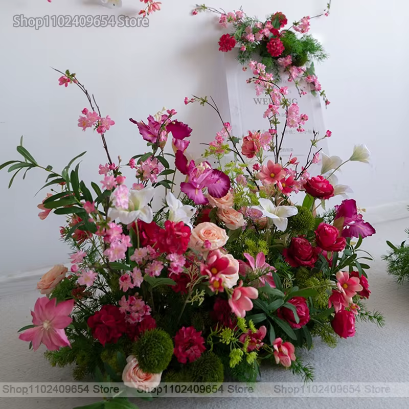 Feuilles vertes, rose vif