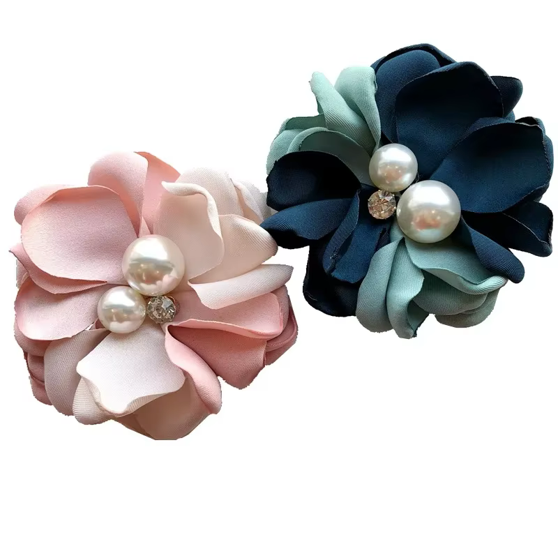 Broche fleur en tissu haut de gamme pour femme