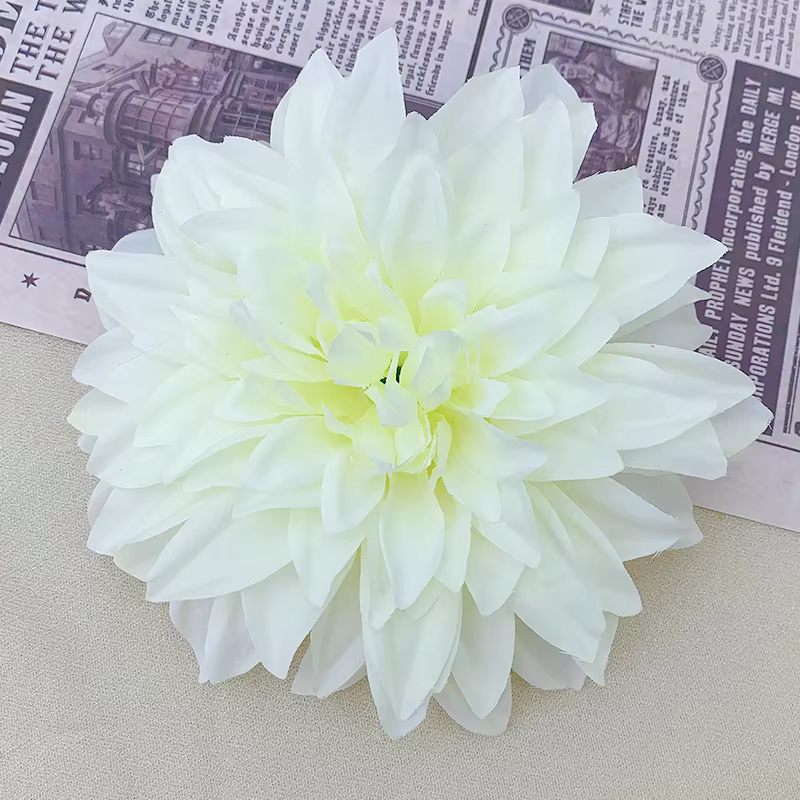 Bouquet de 10 têtes de dahlias artificiels en soie
