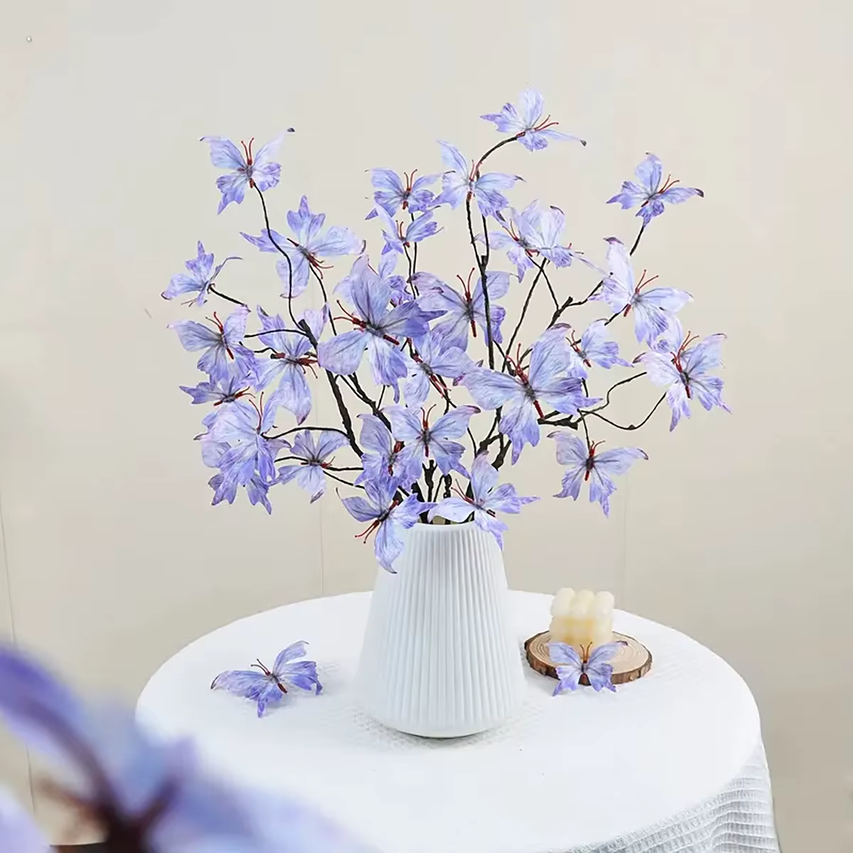 Branches de fleurs artificielles en forme de papillon
