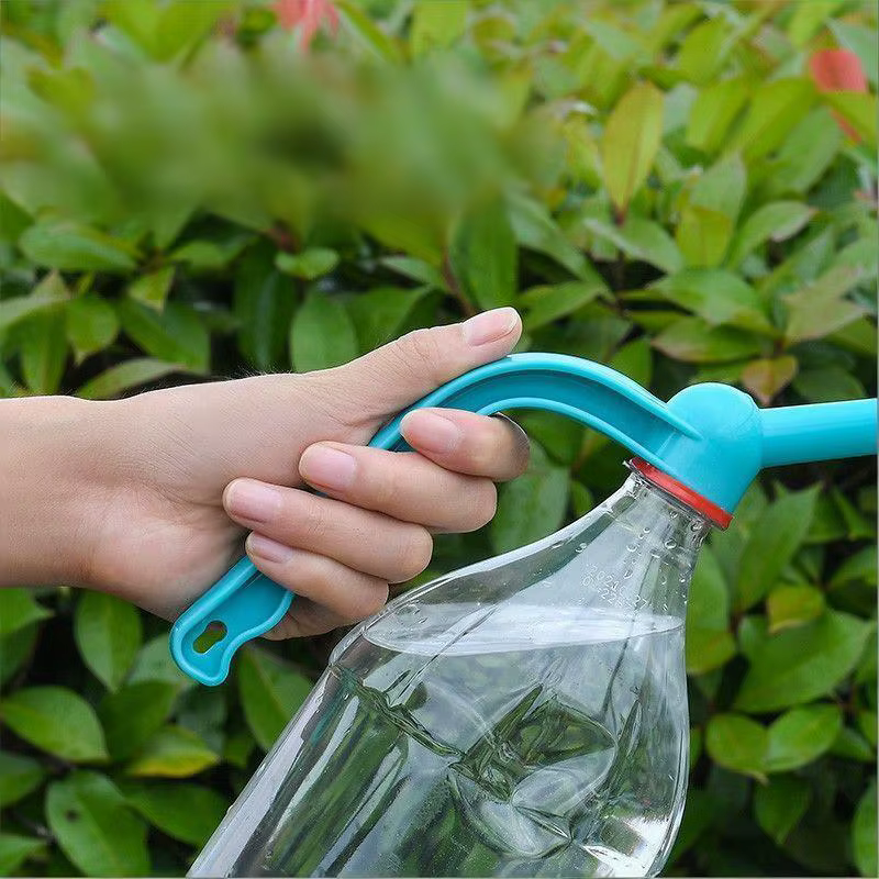 Bouteille d'arrosage manuelle double usage pour jardinage