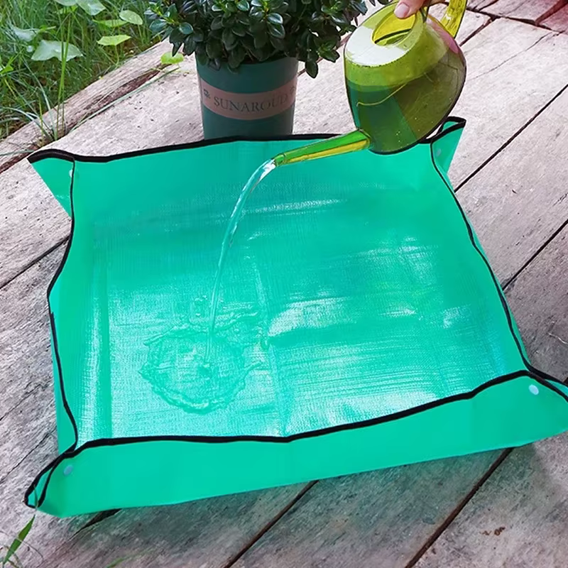 Tapis de jardinage PE carré pour plantes