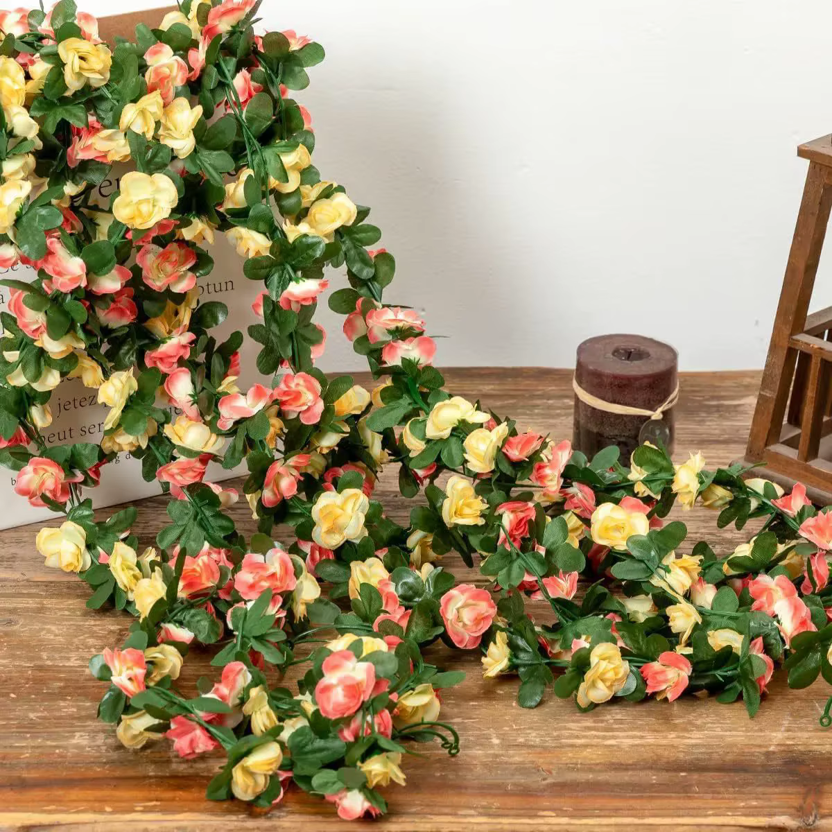 Guirlande de roses artificielles de 250 cm pour la décoration de la maison