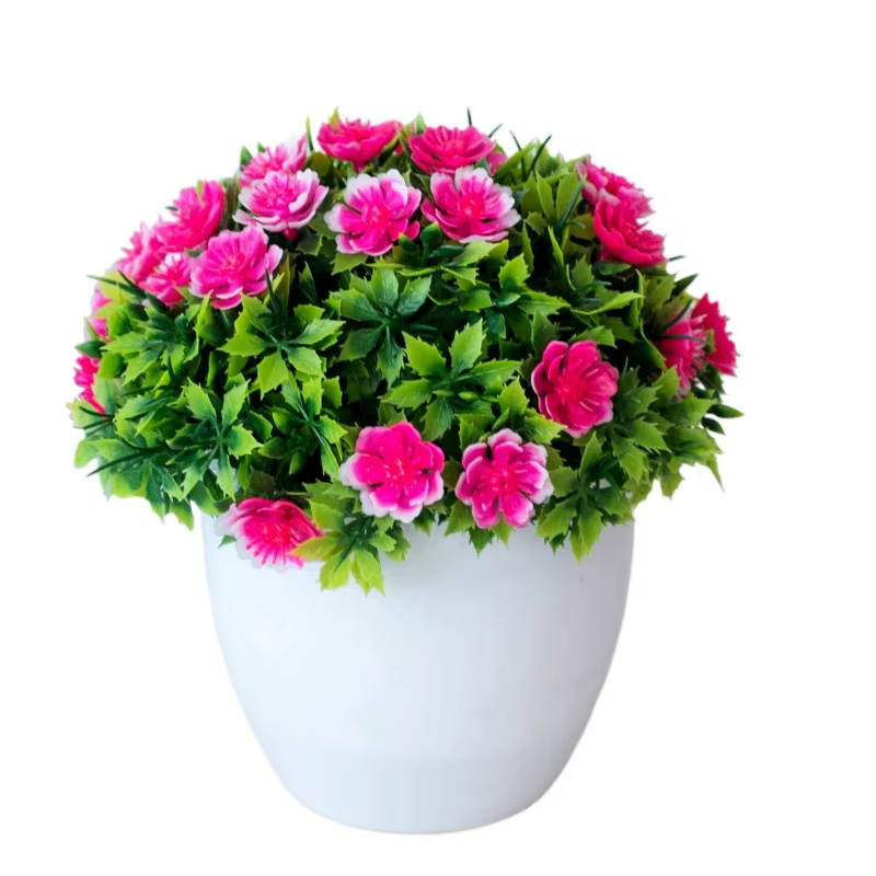 Plante artificielle en pot
