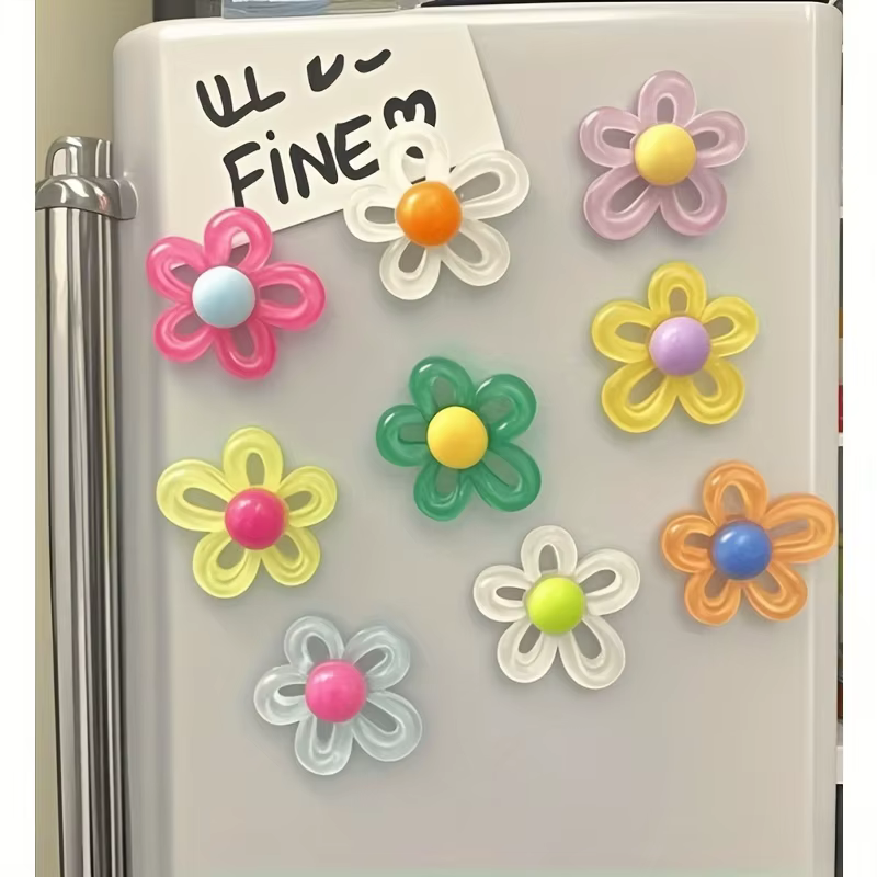 Aimant de réfrigérateur avec décoration florale de dessin animé