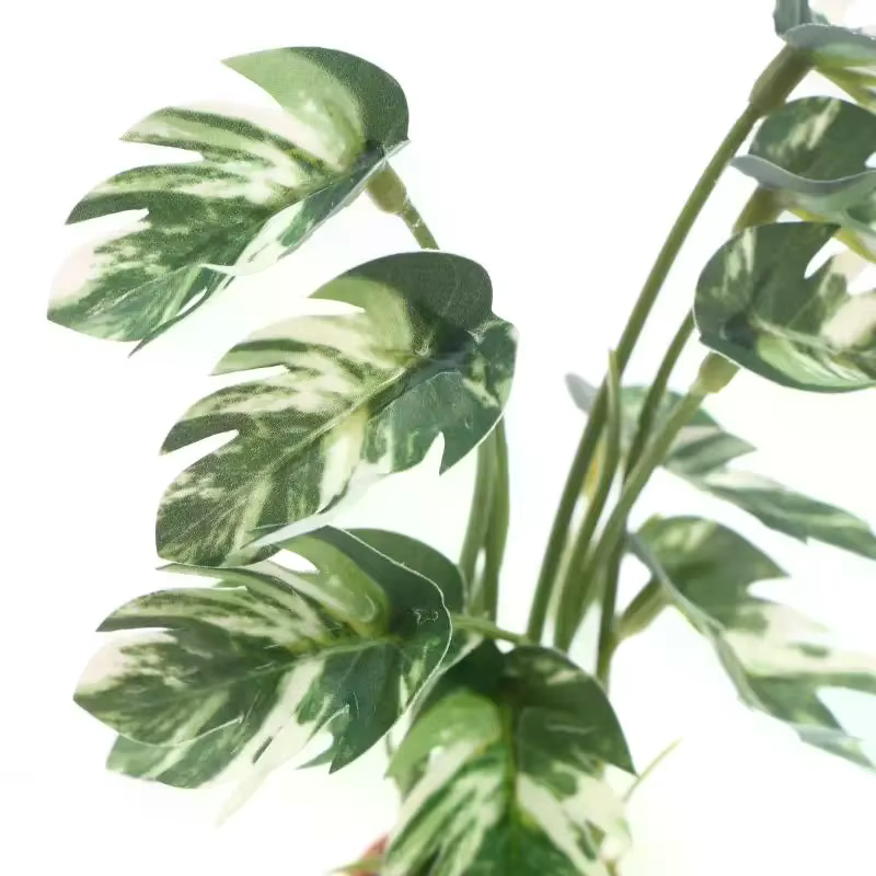 Plante verte Monstera en pot pour maison de poupée 1/12