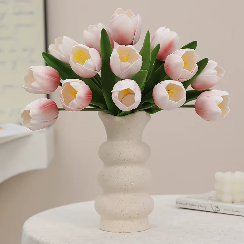 Bouquet de tulipes artificielles jaunes en PU