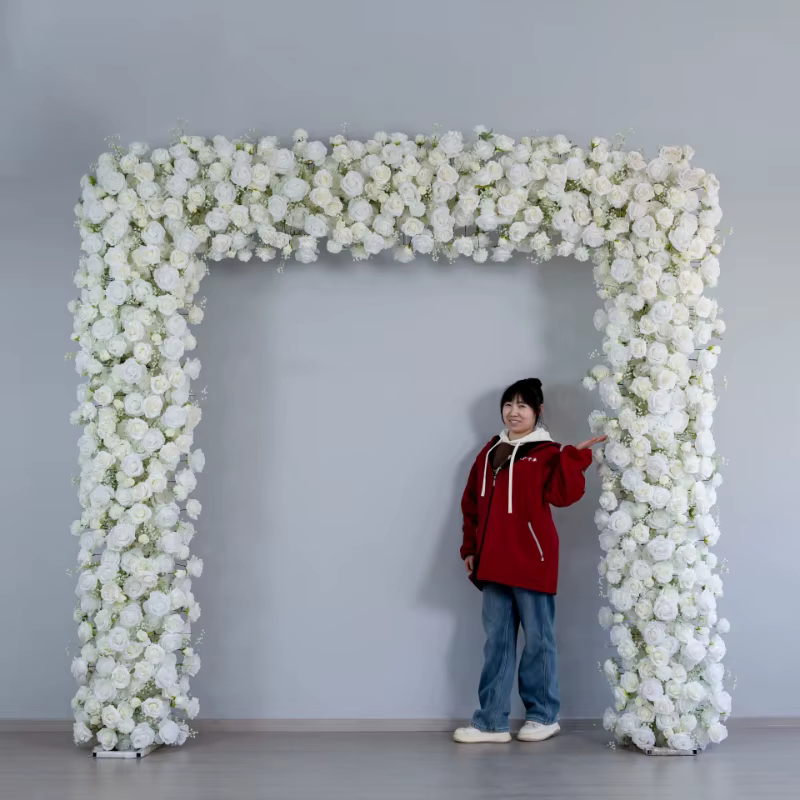 Arche de fleurs artificielles en forme de cœur blanc pour décoration de mariage