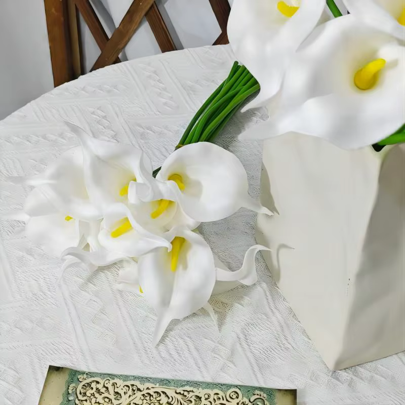 Simulation de fleur de lys Calla en PU