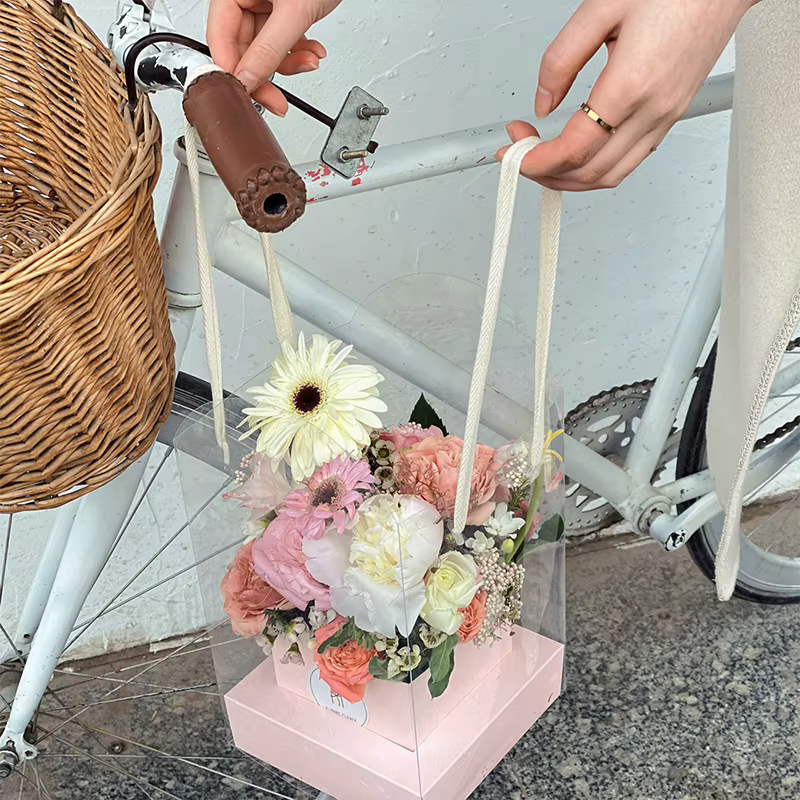 Nouvelle boîte d'emballage pour fleurs roses