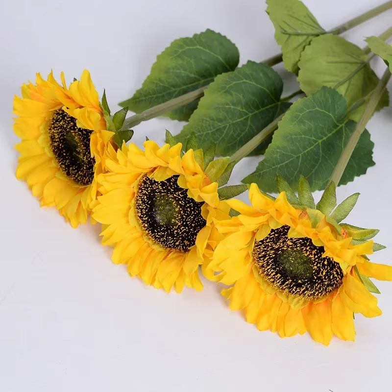 Tournesols artificiels à longue tige