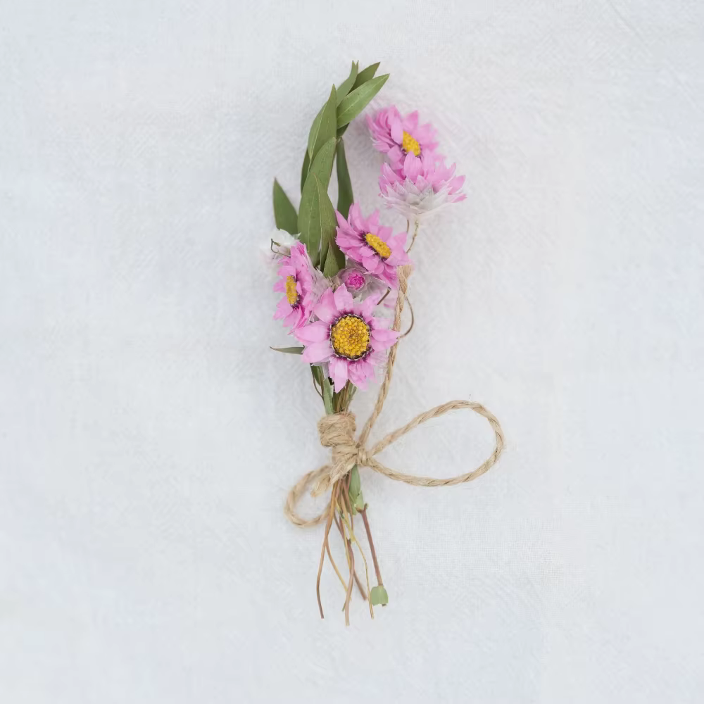Bouquet de fleurs séchées rustiques classiques