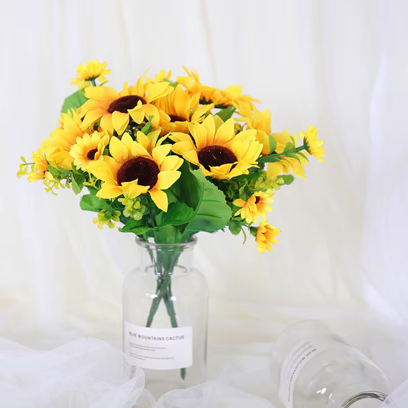 1 bouquet de 13 têtes de tournesols artificiels