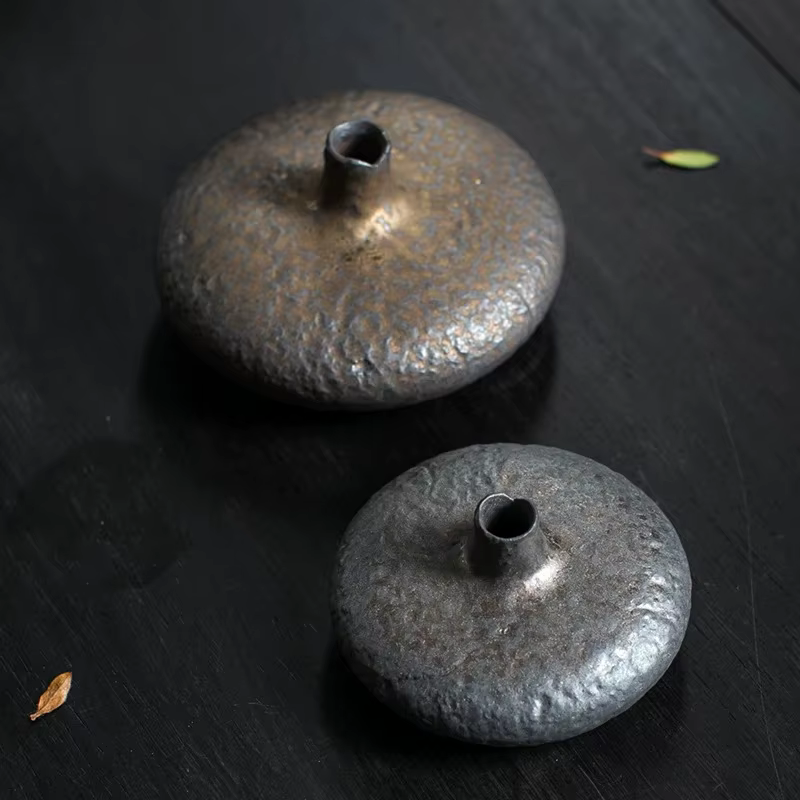 Four à fleurs de Gand Devient une poterie brute
