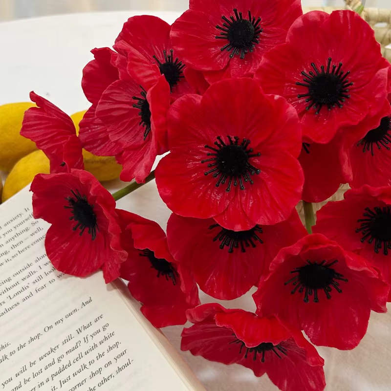 Fleurs de coquelicot rouges artificielles – Parfaites pour bouquets de mariage et arrangements floraux idéaux pour la Saint-Valentin et les décorations