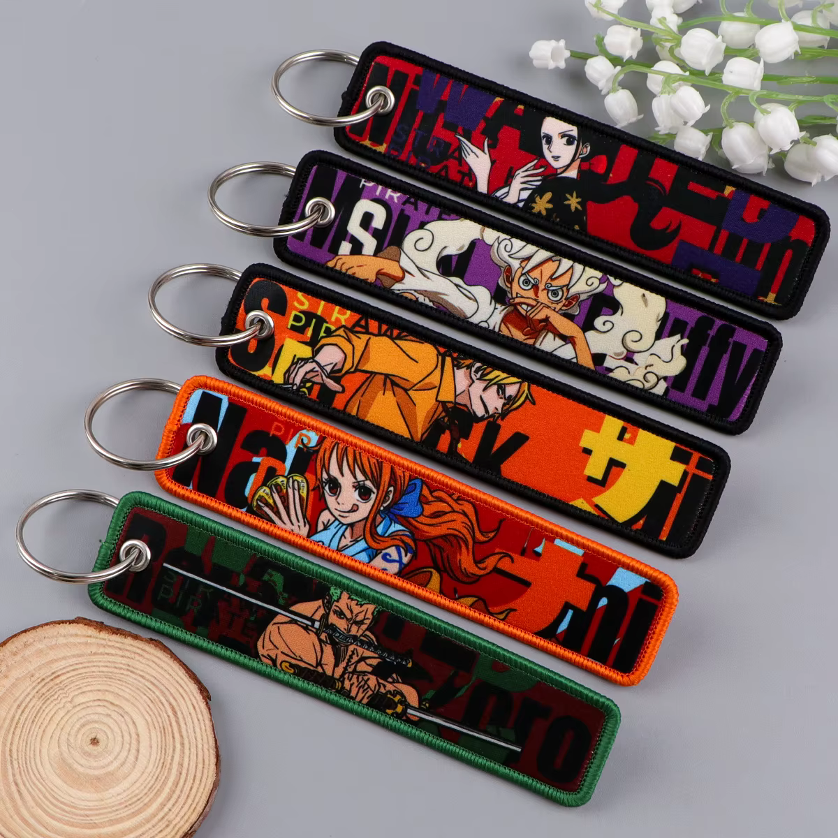ONE PIECE Anime porte-clés pour hommes femmes broderie porte-clés porte-clés porte-clés motos porte-clés accessoires cadeaux
