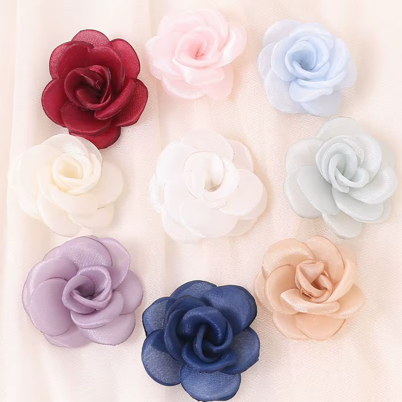 Rose camélia blanche en mousseline de soie