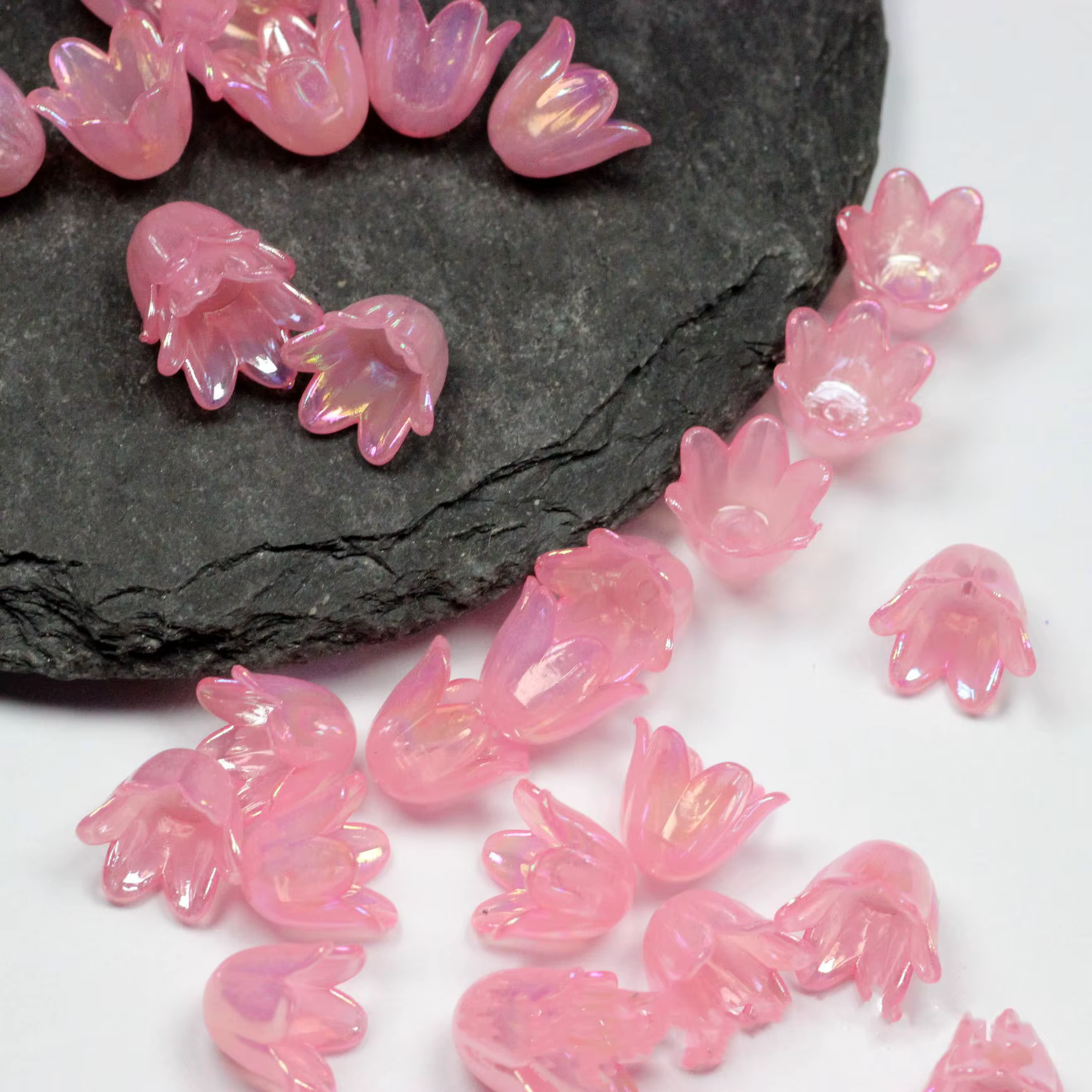 Perles acryliques en forme de fleur trompette, 50 pièces, pour la fabrication de bijoux, épingle à cheveux, accessoires faits à la main