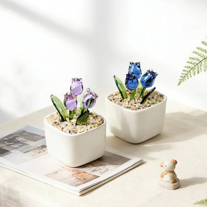 Bouquet tulipes en plastique en verre